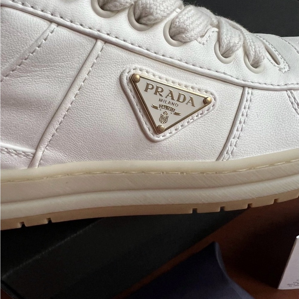 Prada Women’s Cream Leather Low-Top Sneakers with Gold Logo - Picture 4 of 8
